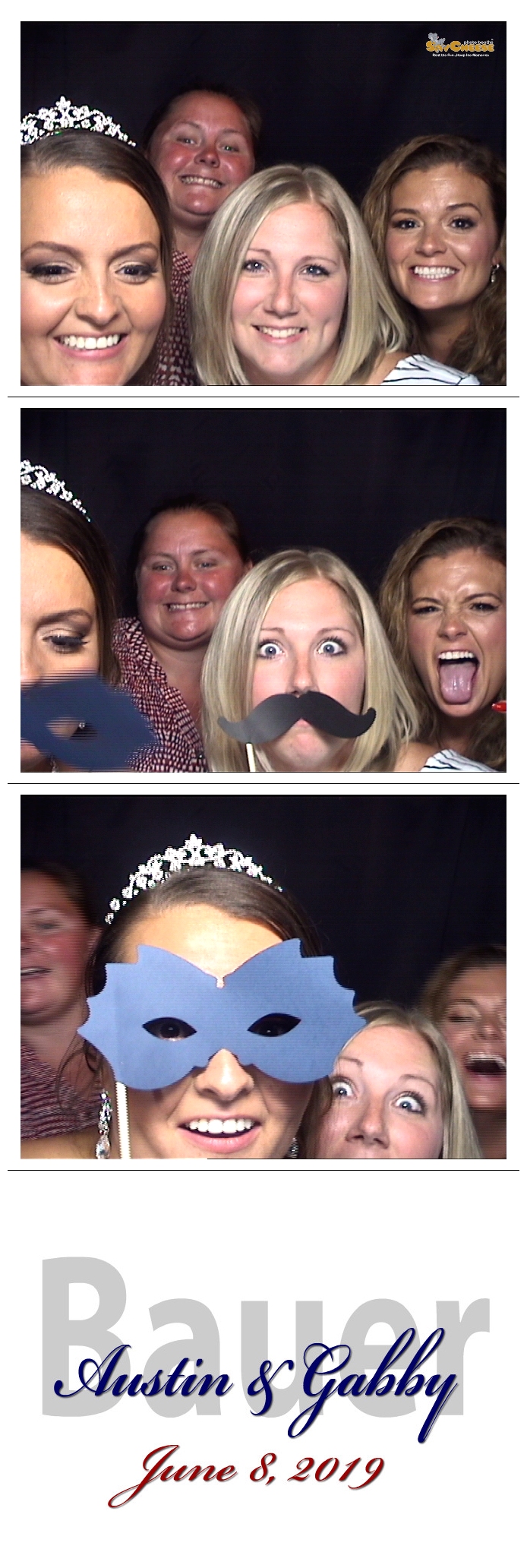 Bauer / Gregory Wedding  | View more photos from the event at gallery.saycheesephotobooth.com/u/SayCheesePhotoBooth/Bauer-Gregory-Wedding